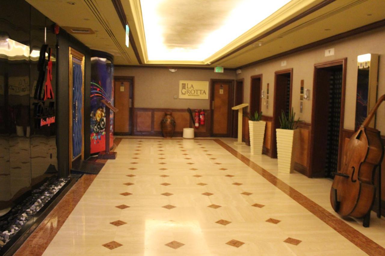 Al Khaleej Palace Deira Hotel ドバイ エクステリア 写真