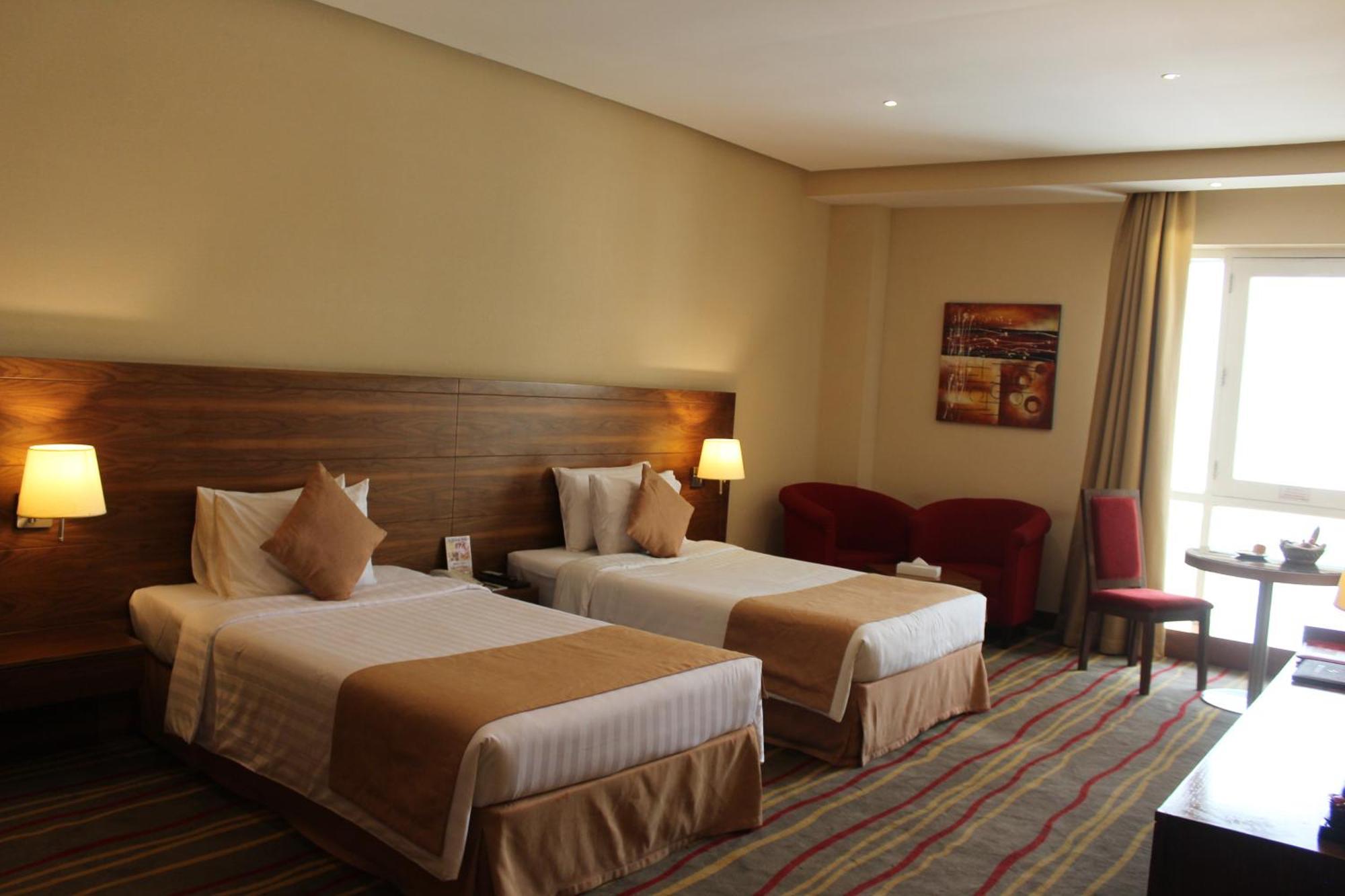 Al Khaleej Palace Deira Hotel ドバイ エクステリア 写真